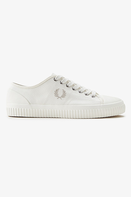 【関税込み】Fred Perry グレー Hughes ローカットスニーカー 楽天市場】fred perry hughes canvasの通販