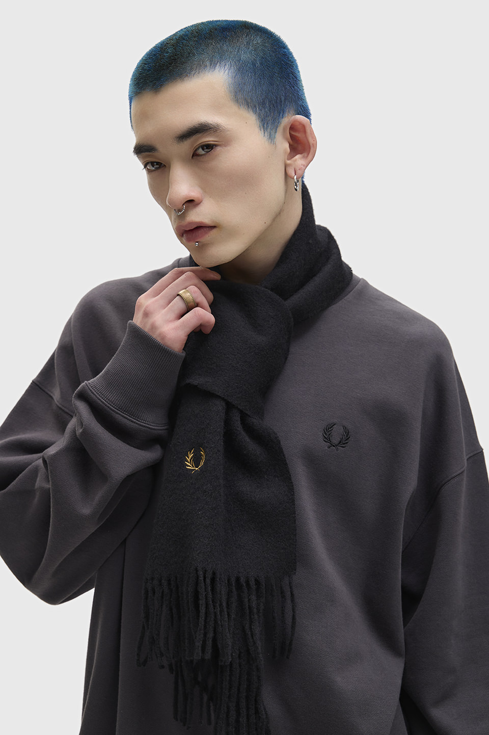 Plain Woven Scarf(1SZ 102：BLACK): | FRED PERRY JAPAN | フレッド