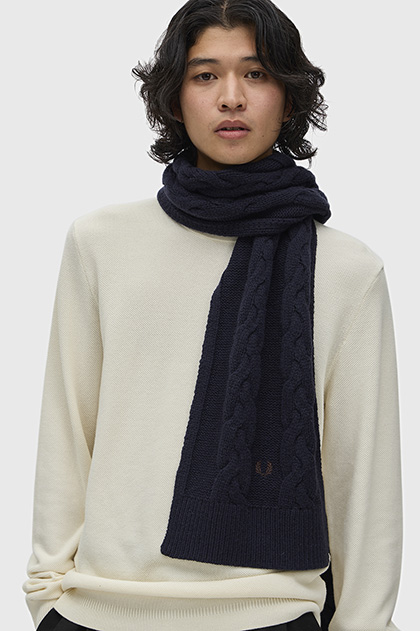 Lambswool Cable Scarf