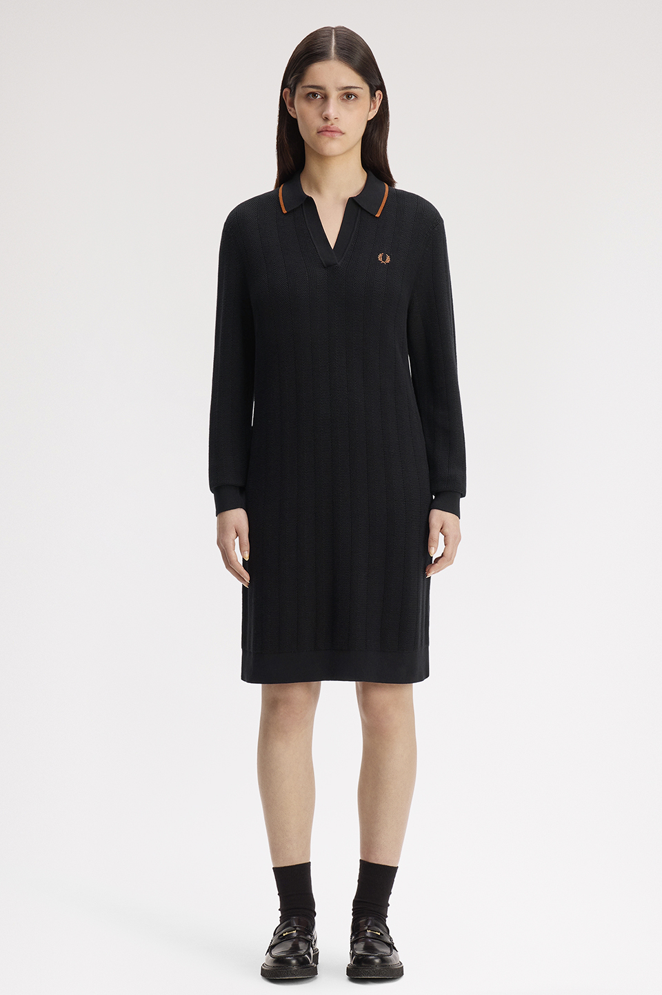 Textured Knitted Shirt Dress(10 102：BLACK): | FRED PERRY JAPAN