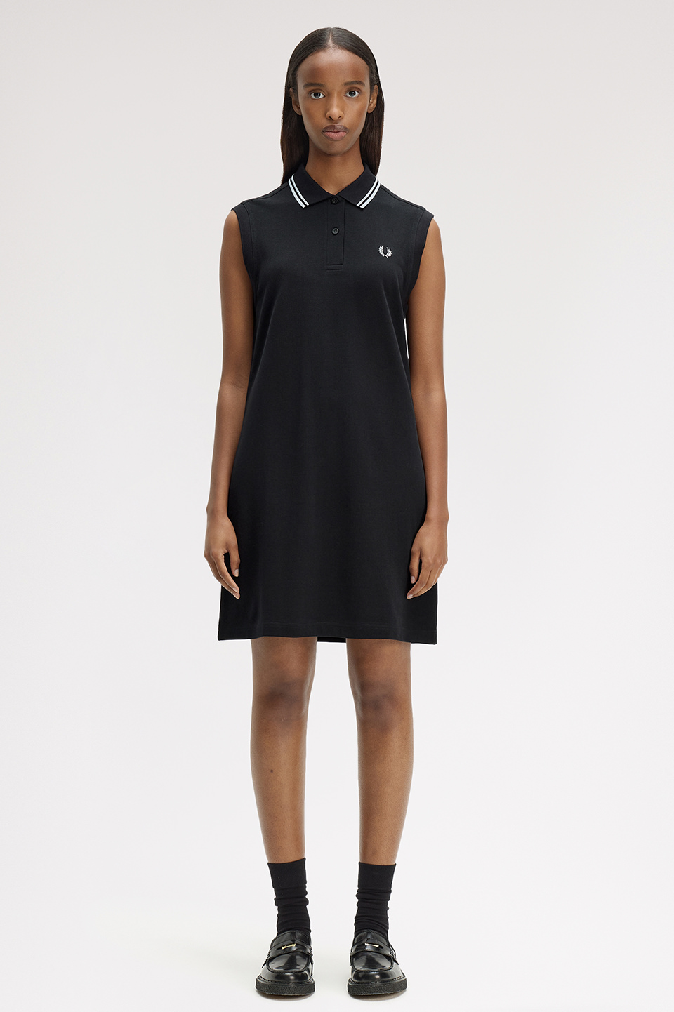 The Sleeveless Fred Perry Shirt Dress(8 38C：BLACK / DUSKY BLUE