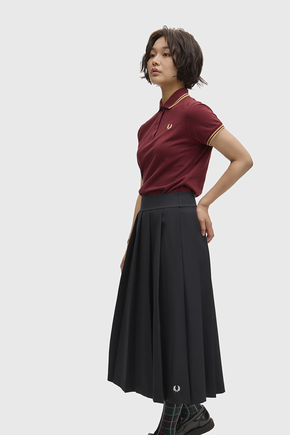 Pleated Midi Skirt(6 102：BLACK): | FRED PERRY JAPAN | フレッド