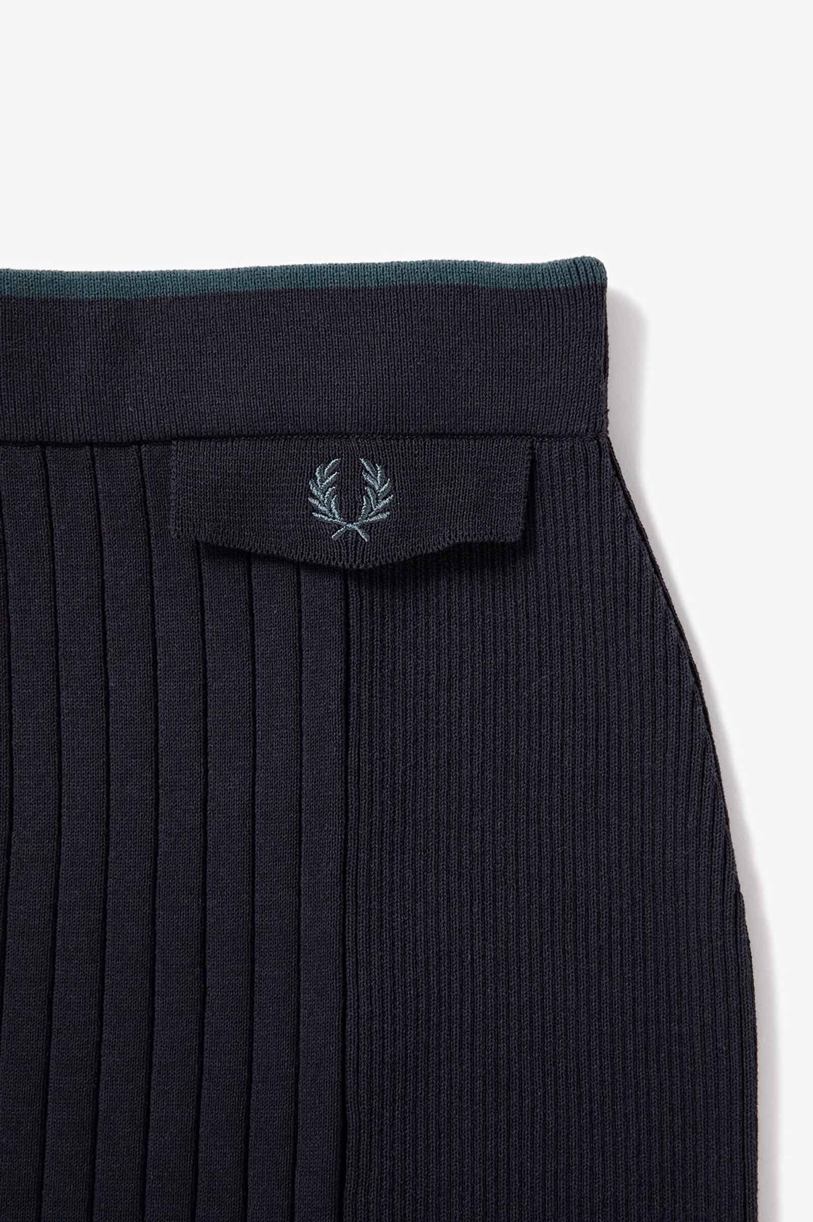 Knitted Ribbed Panel Skirt(8 01:NAVY): | FRED PERRY JAPAN