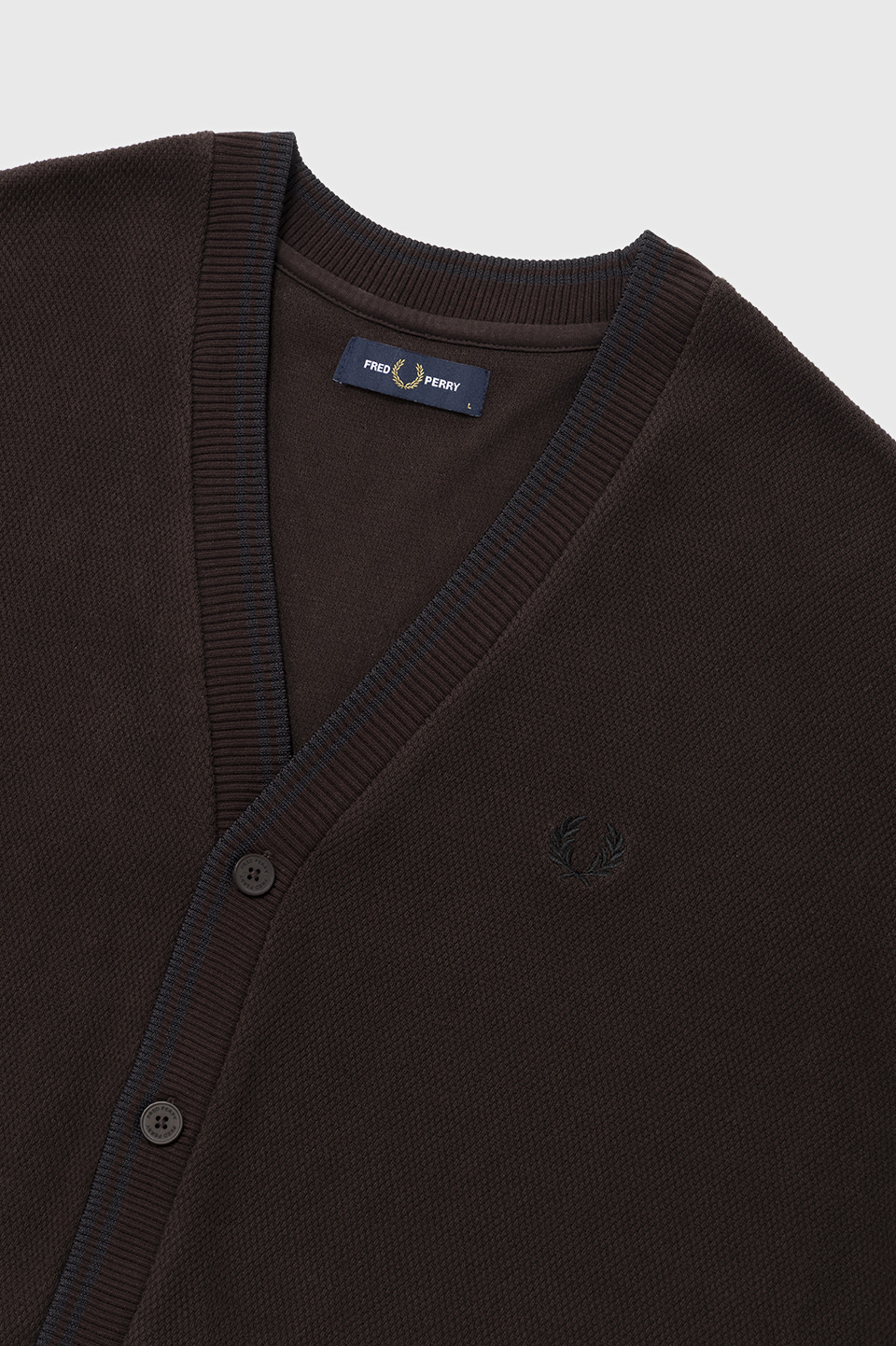 EDIFICE Tipped Pique Cardigan(L 33C：RICH BROWN / BLACK): | FRED