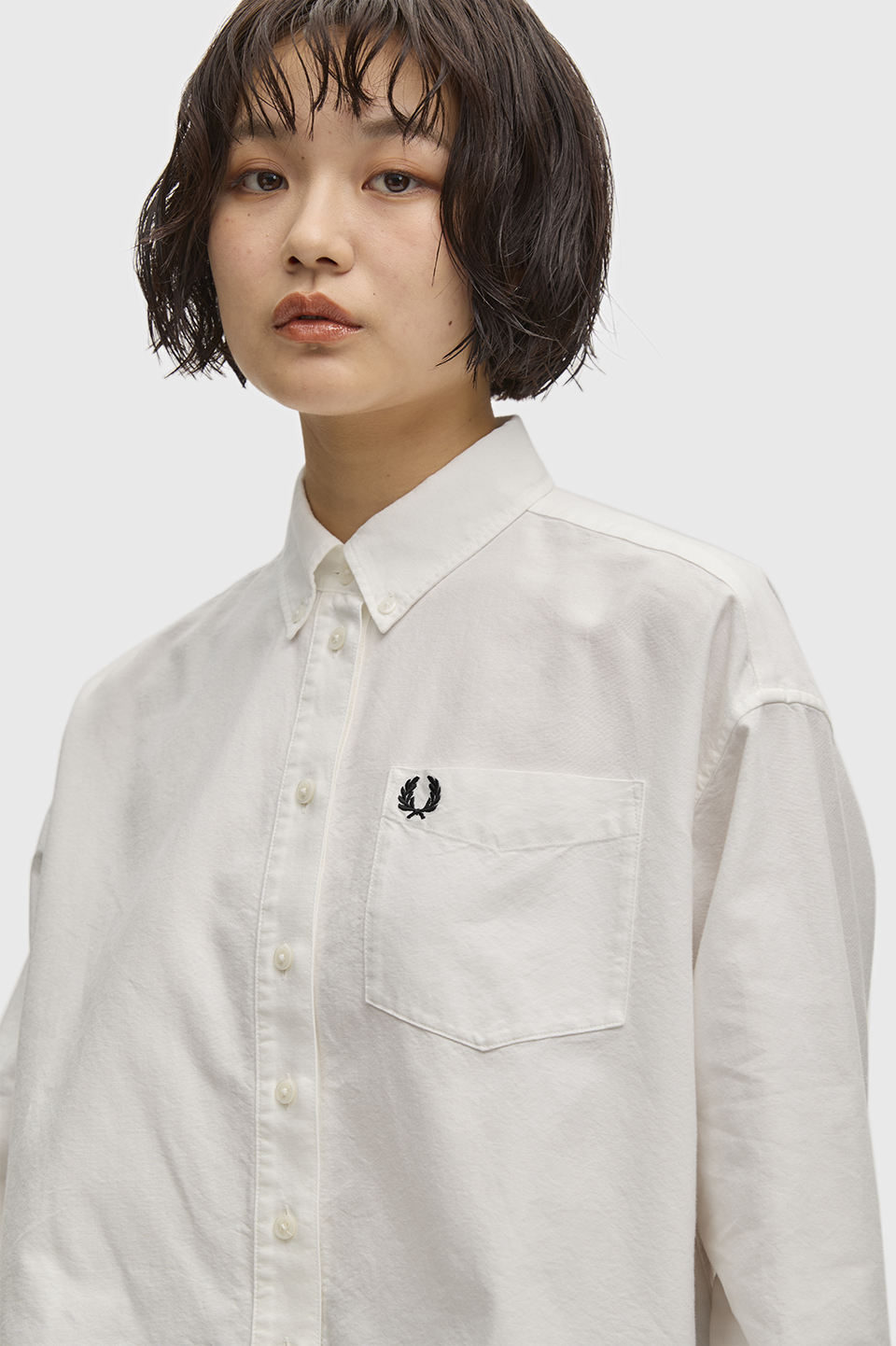 Embroidered Placket Shirt(10 129：SNOW WHITE): | FRED PERRY JAPAN