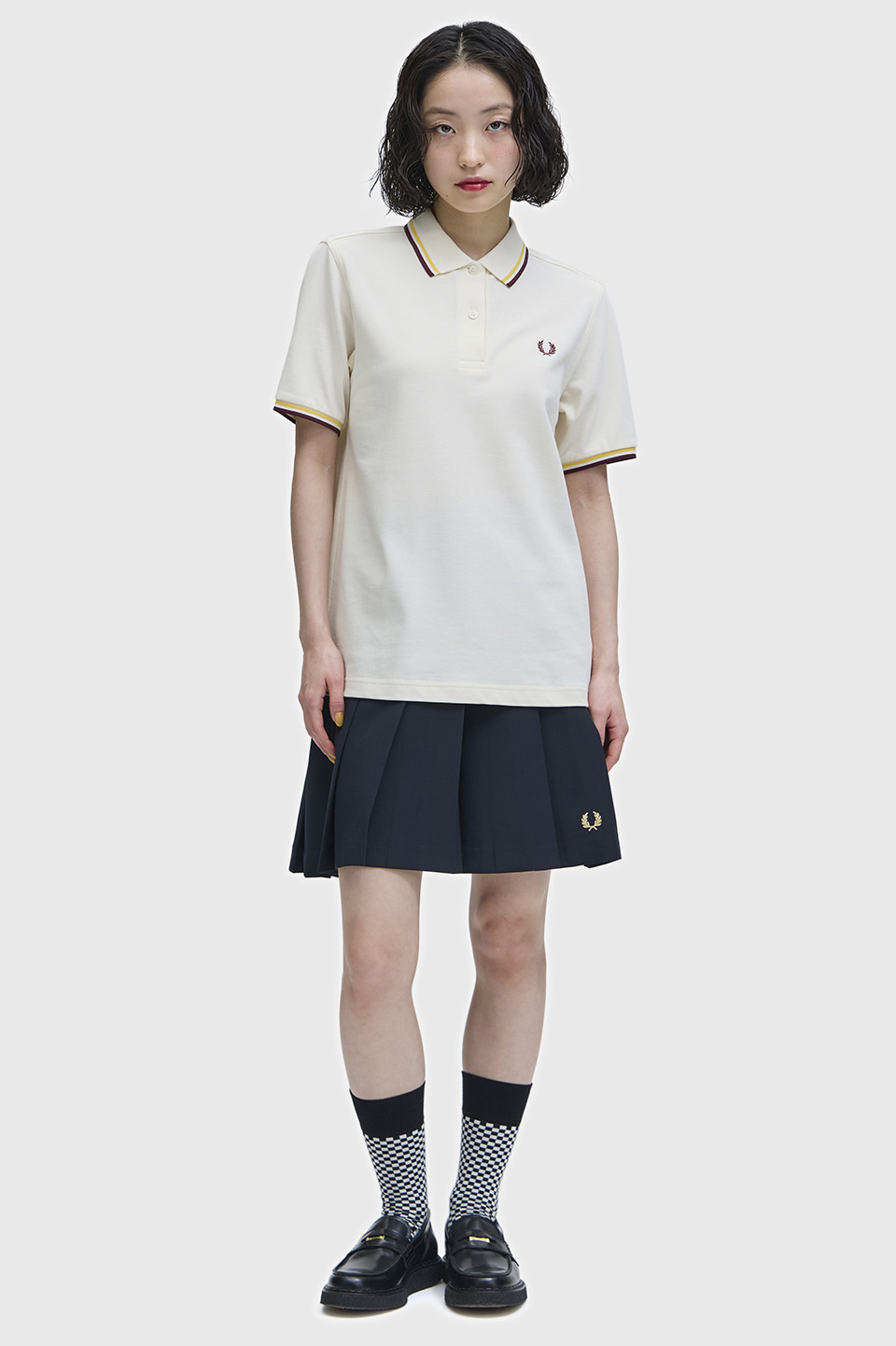 モデル:H160 B74 W57 H81 着用サイズ:10