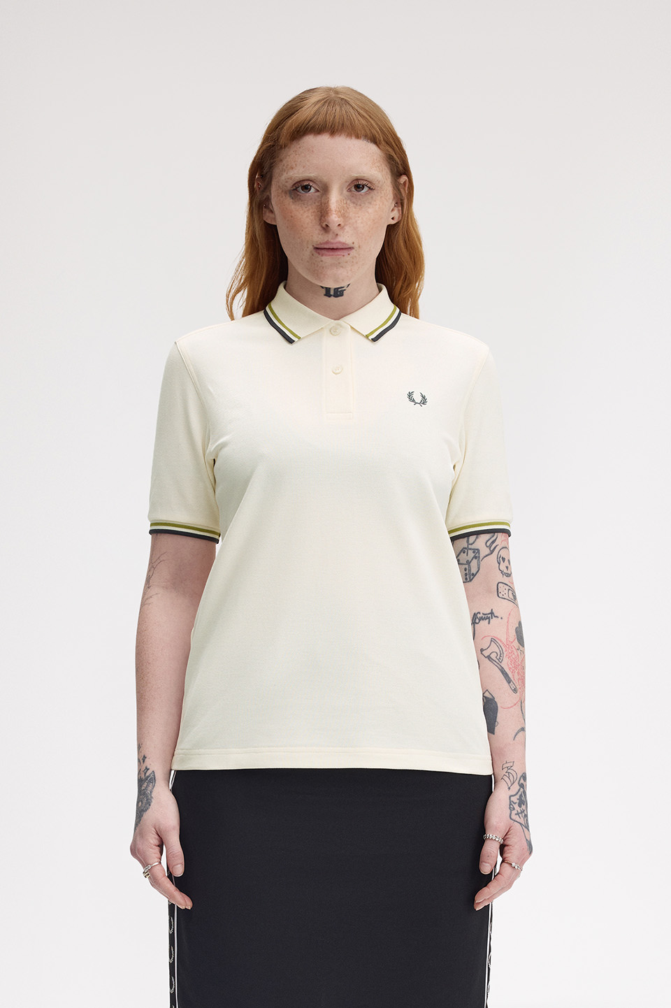 モデル:H170 B79 W59.5 H89.5 着用サイズ:10