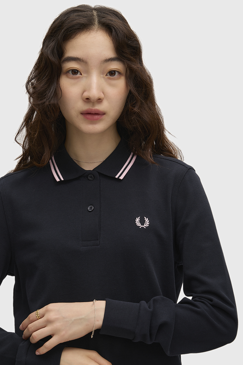 The Fred Perry Shirt - G3636 02D:NAVY / ICED PINK / ICED PINK 8