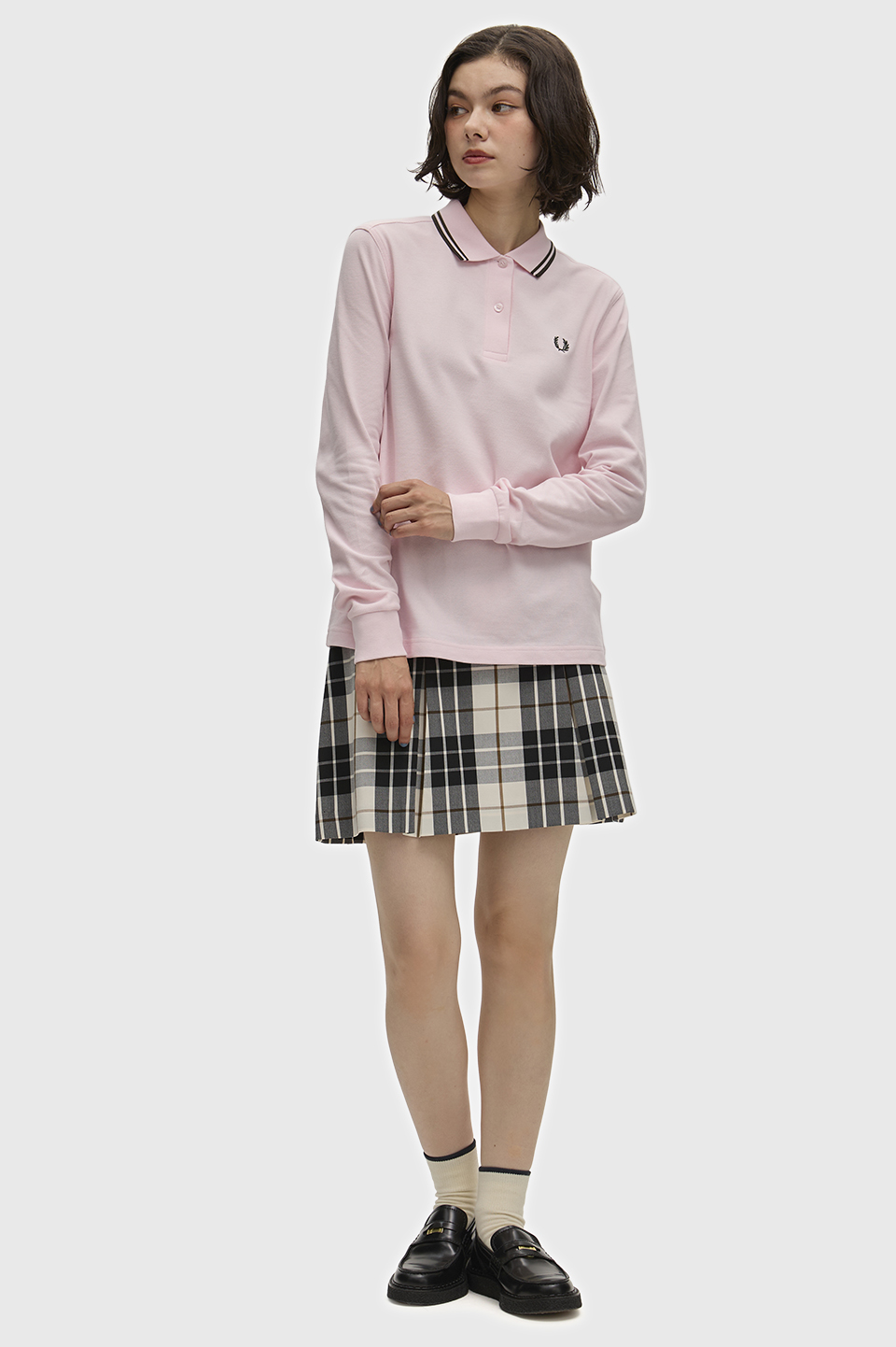 The Fred Perry Shirt - G3636 06D:ICED PINK / NIGHT GREEN 8