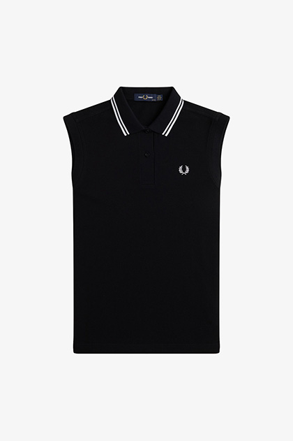FREDPERRY フレッドペリーイタリア製＜刺繍ロゴ ポロシャツ