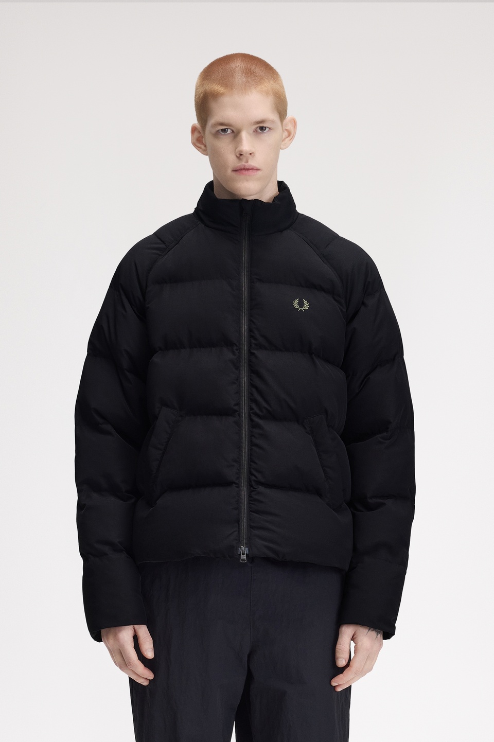 Raglan Sleeve Padded Jacket(L 184：BLACK): | FRED PERRY JAPAN