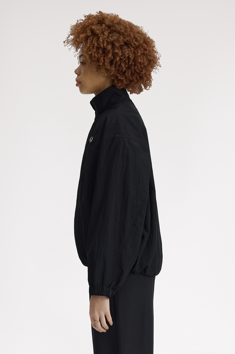 モデル:H170 B82 W62 H90 着用サイズ:10