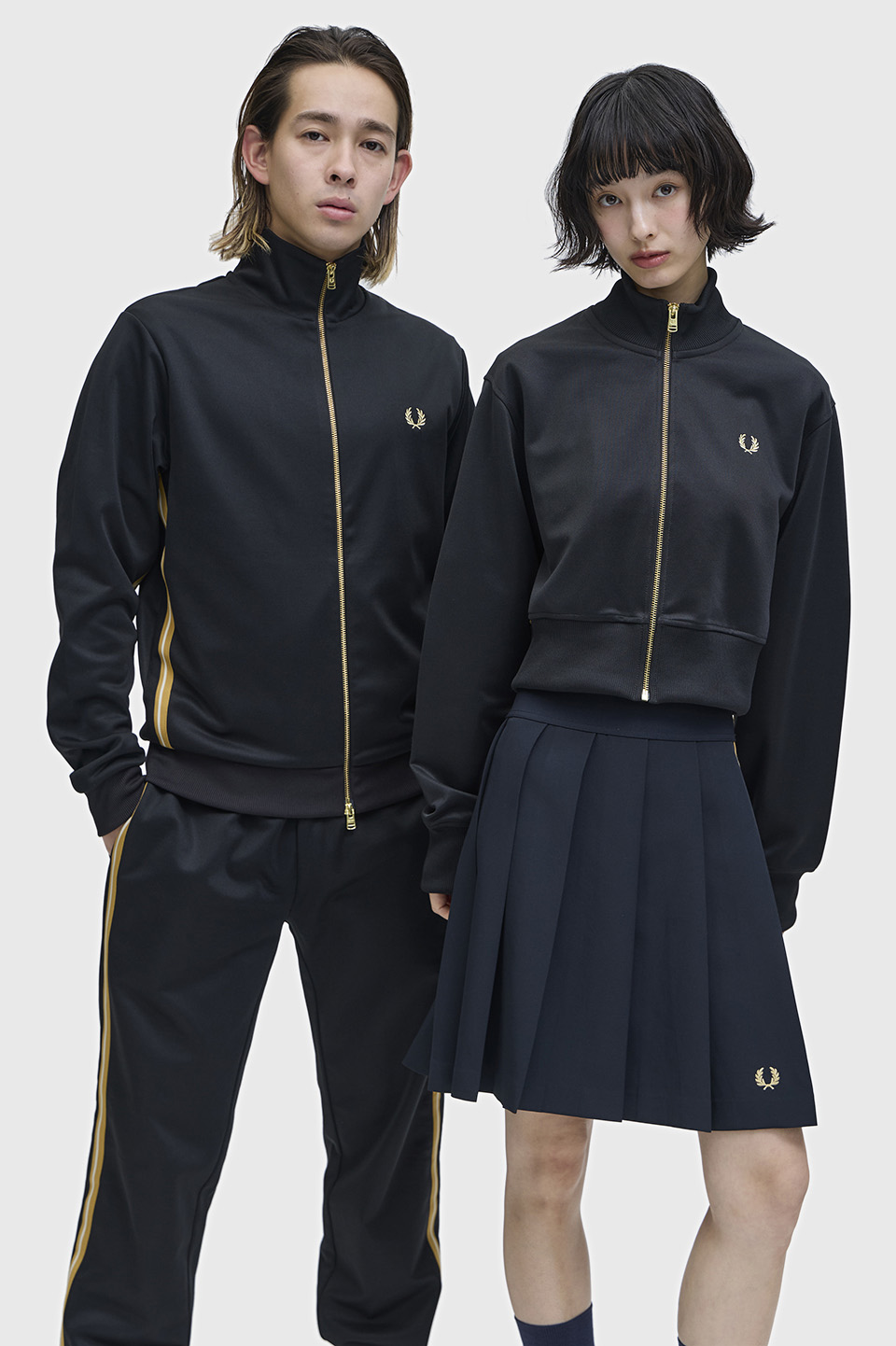 Stripe Tape Track Jacket(S 90A：BLACK / CHAMPAGNE): | FRED PERRY