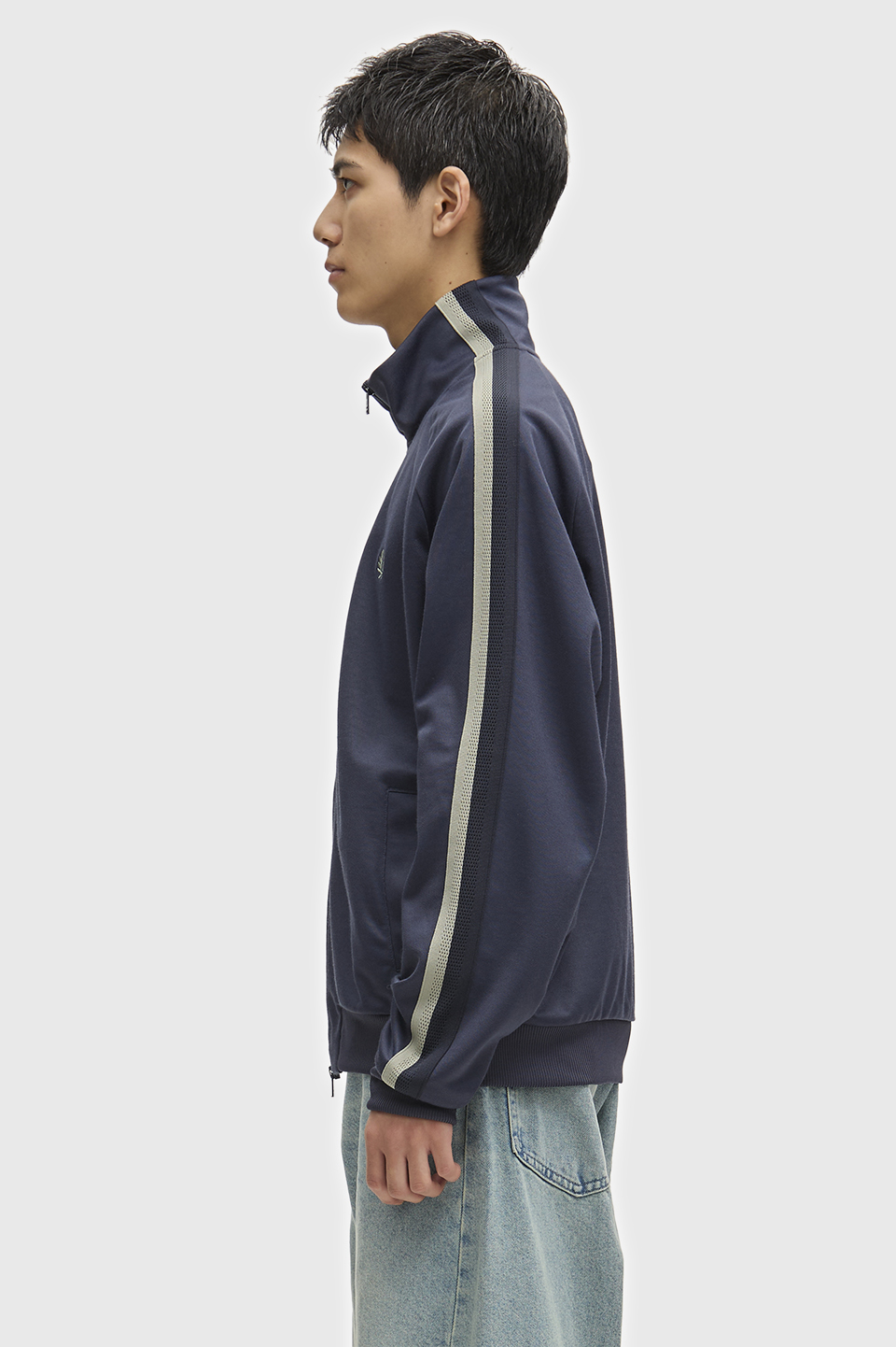 Two Tone Mesh Tape Track Jacket(S 738：DARK AIRFORCE): | FRED