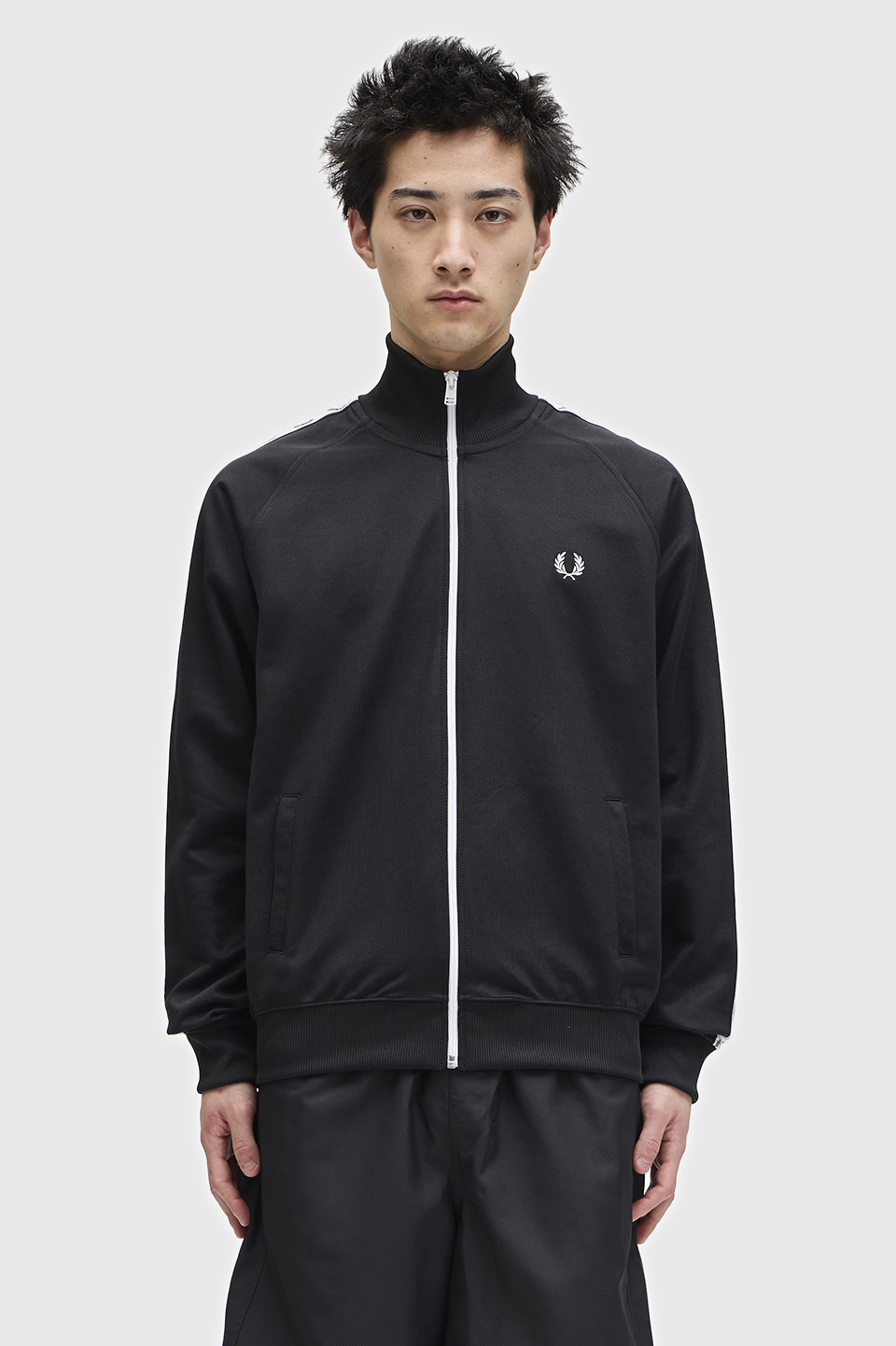 Taped Track Jacket(S 198：BLACK): | FRED PERRY JAPAN | フレッド ...