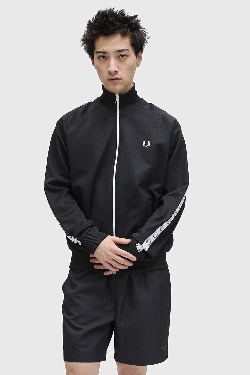 Taped Track Jacket(S 198：BLACK): | FRED PERRY JAPAN | フレッド ...