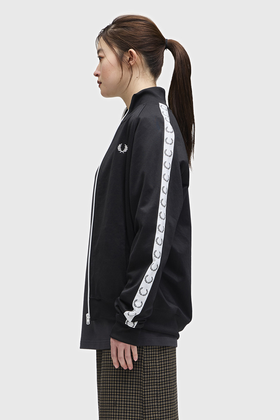 Taped Track Jacket(S 198：BLACK): | FRED PERRY JAPAN