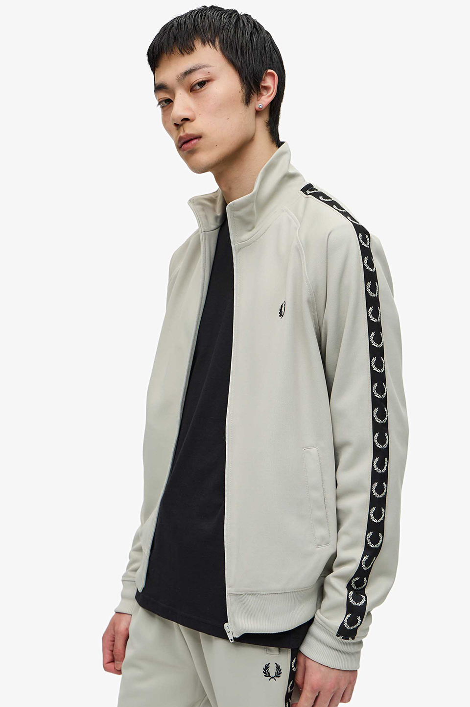 FRED PERRY CONTRAST TAPE TRACK JACKET