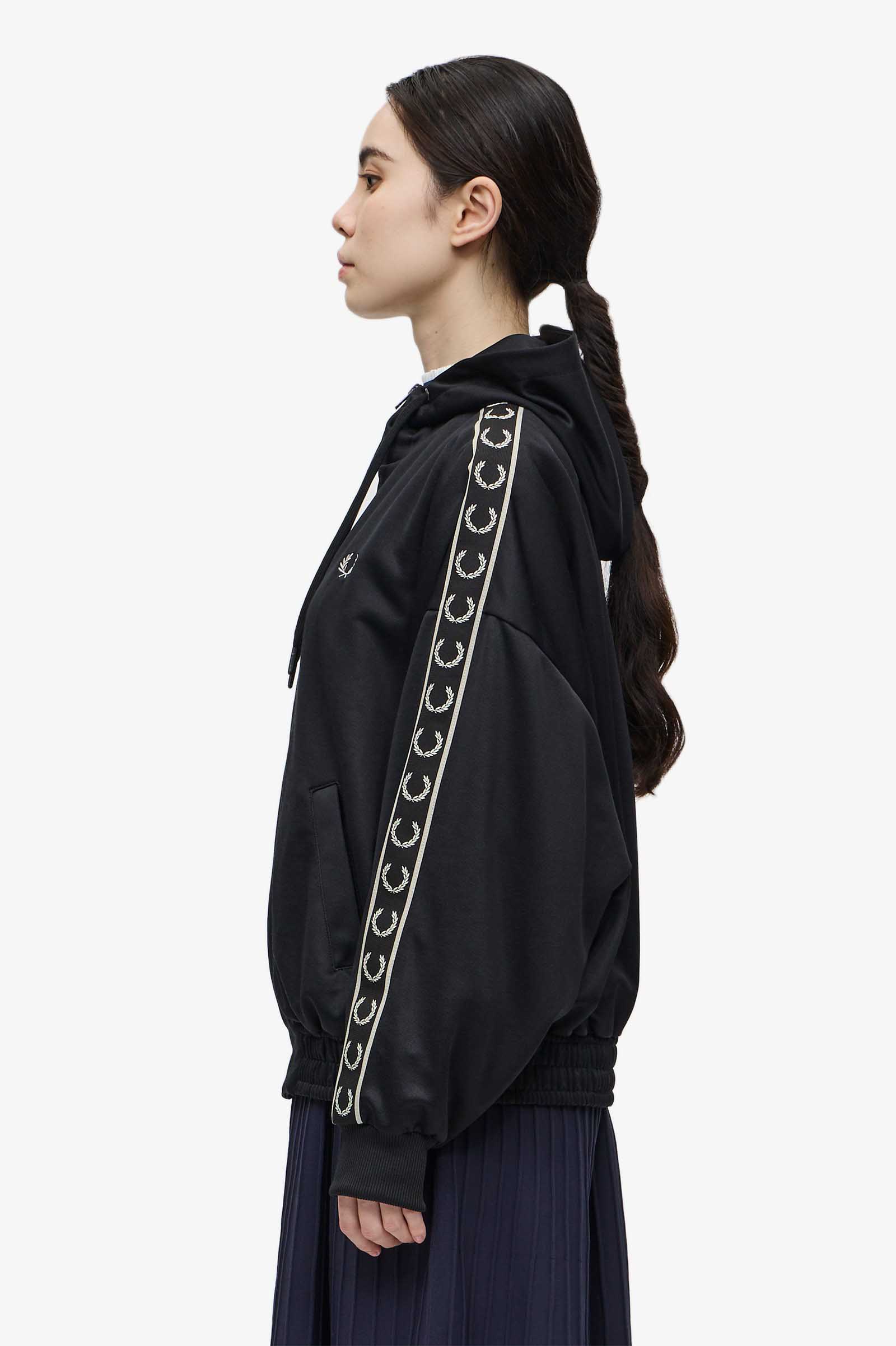 Taped Hooded Track Jacket(10 102：BLACK): | FRED PERRY JAPAN