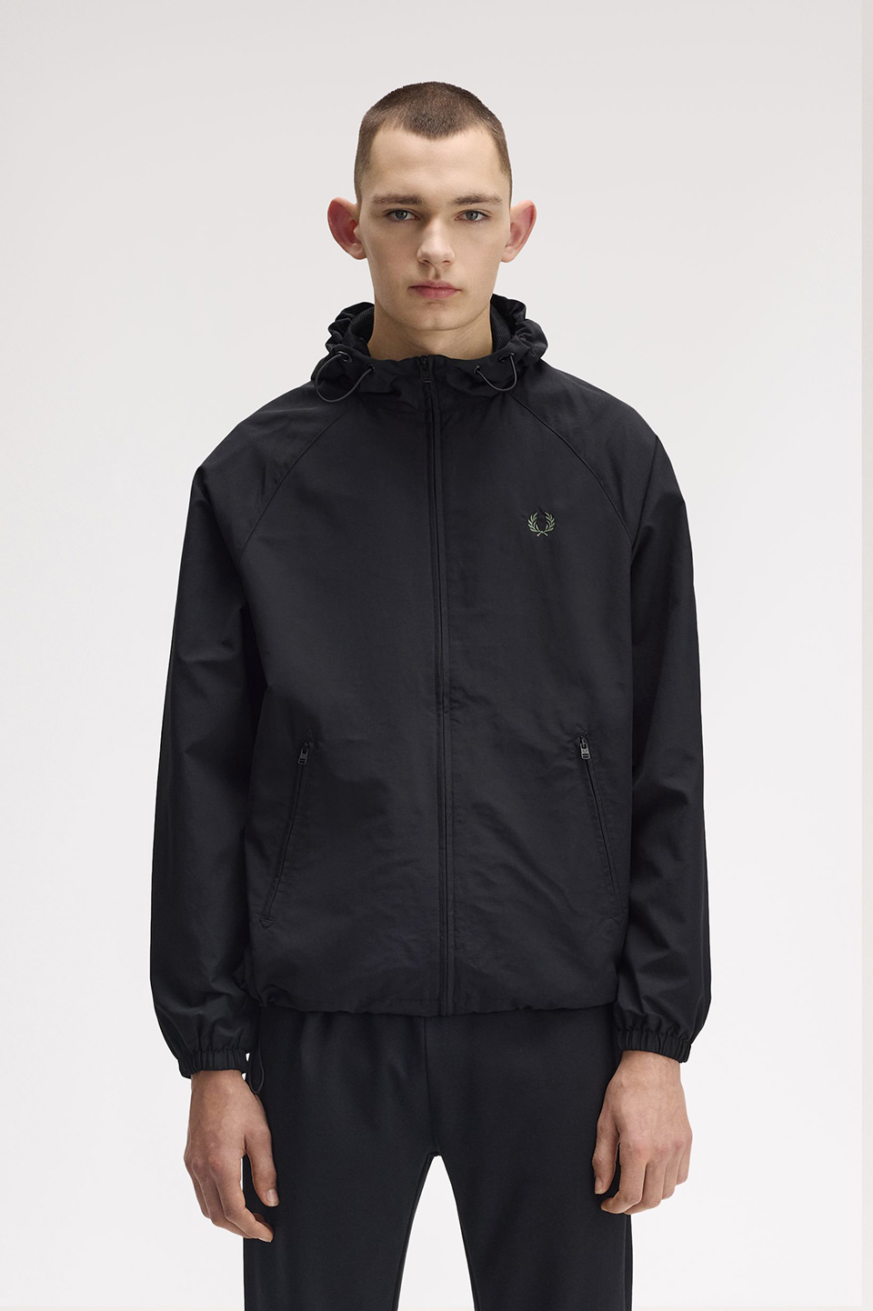 FRED PERRY ブラック カバーオール Sサイズ Half Zip Sweatshirt(S 102：BLACK): | FRED PERRY JAPAN