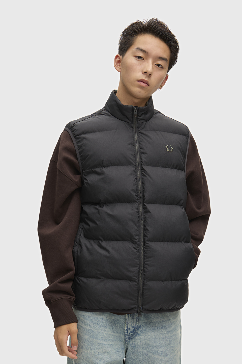 Insulated Gilet(S 184：BLACK): | FRED PERRY JAPAN | フレッドペリー