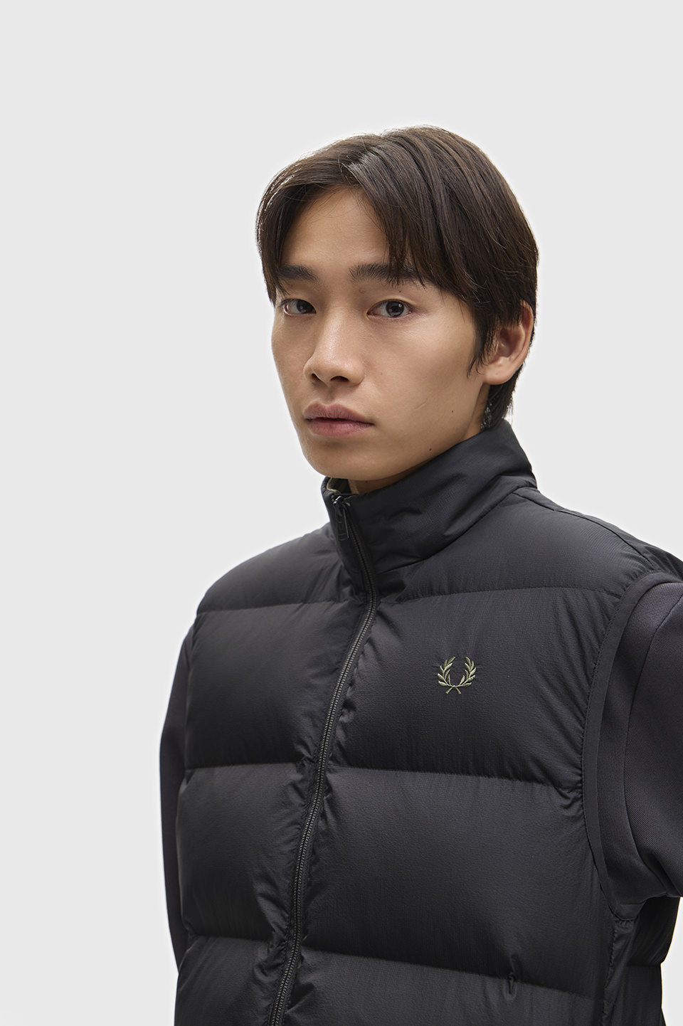 Insulated Gilet(S 184：BLACK): | FRED PERRY JAPAN | フレッドペリー