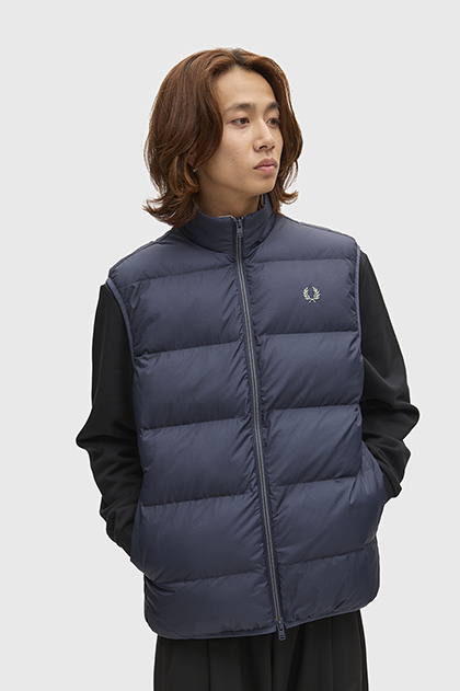 カラー/ブルー | FRED PERRY JAPAN | フレッドペリー日本公式サイト