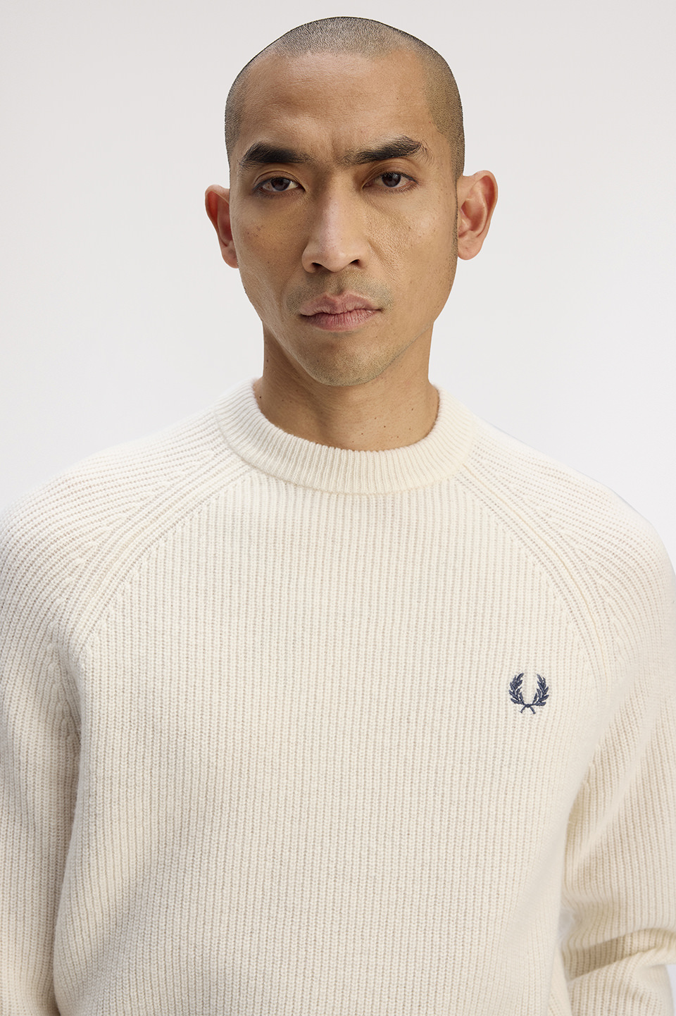 Lambswool Raglan Jumper(S 560：ECRU): | FRED PERRY JAPAN