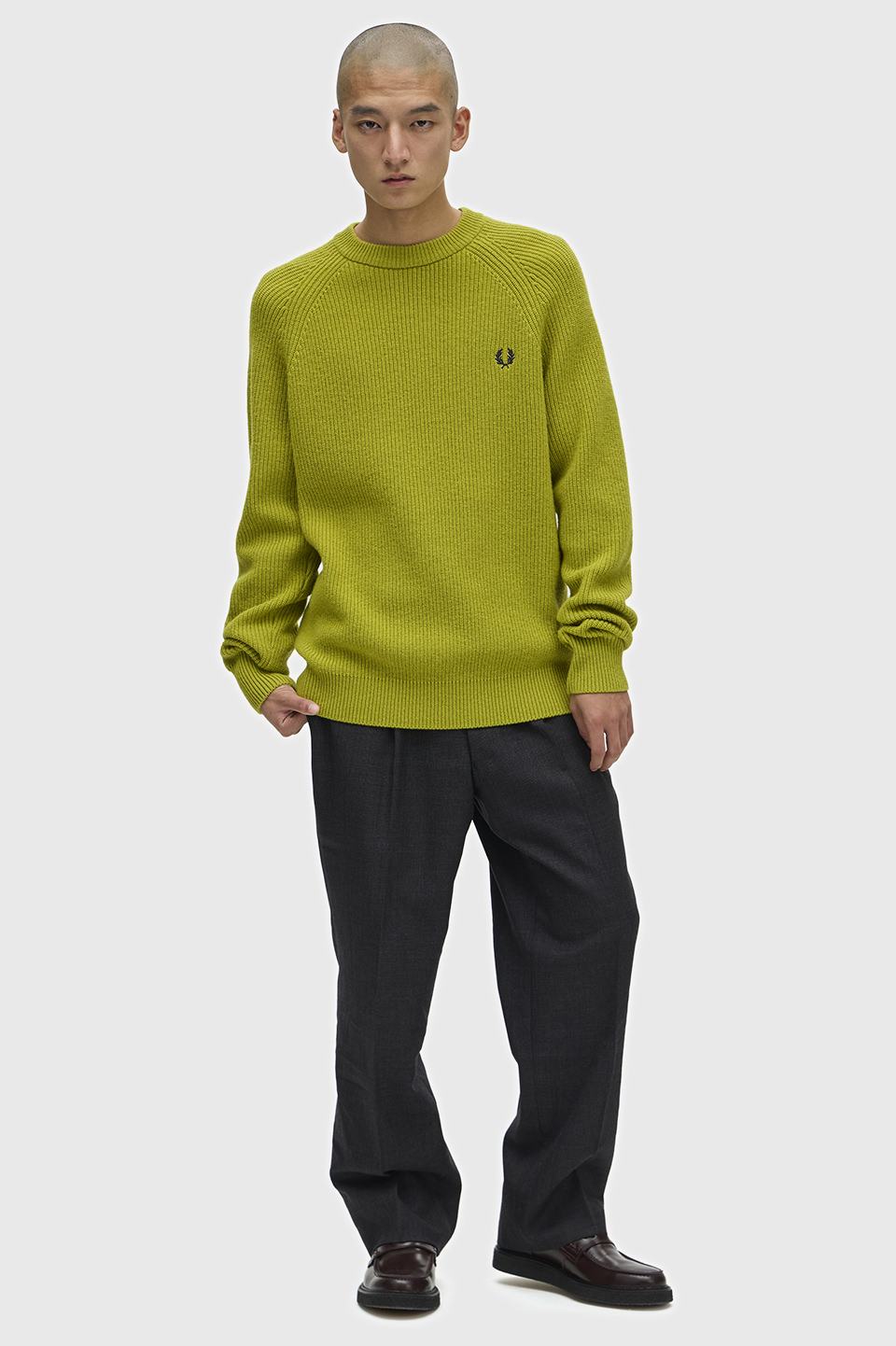 モデル:H178 B84 W67.5 H85 着用サイズ:M