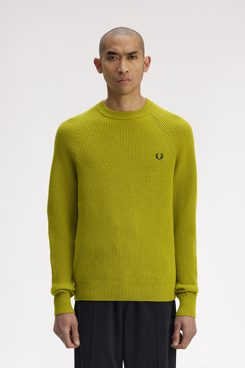 モデル:H185 B89 W75 着用サイズ:M