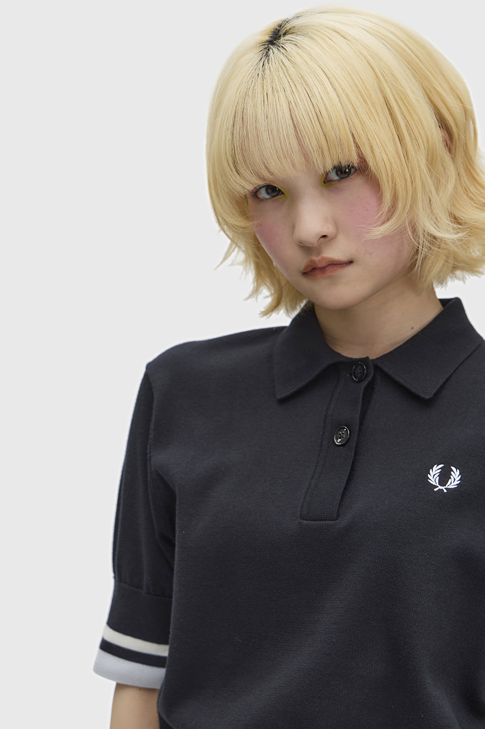 Bold Tipped Knitted Shirt(10 102：BLACK): | FRED PERRY JAPAN