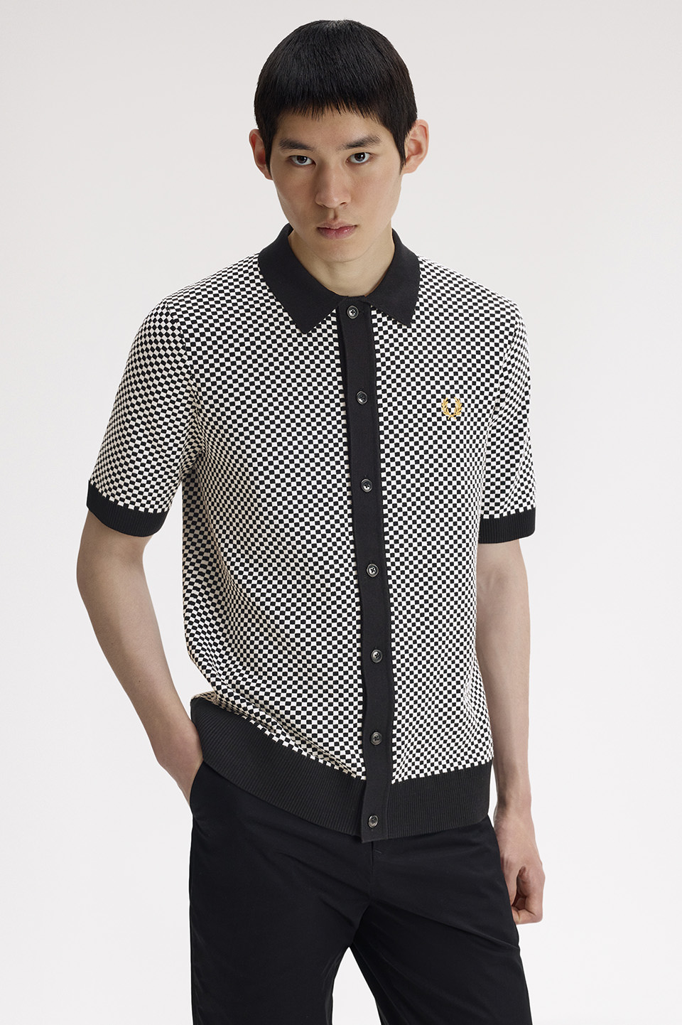 Chequerboard Button Through Shirt(S 102：BLACK): | FRED PERRY