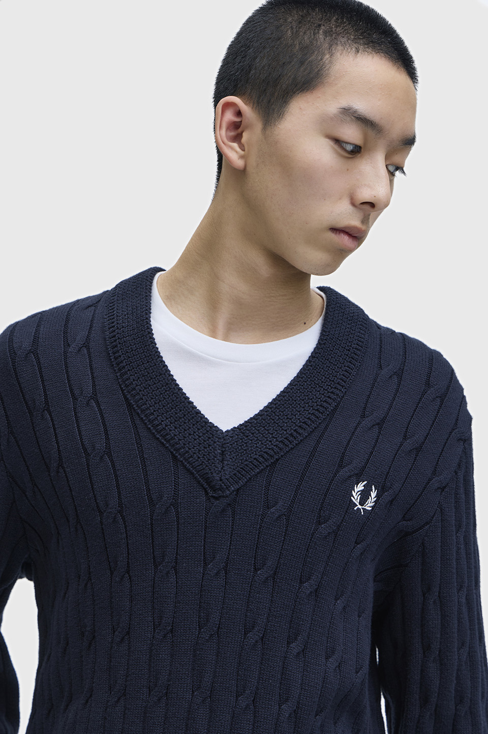 Cable Knit V-Neck Jumper(S 608：NAVY): | FRED PERRY JAPAN