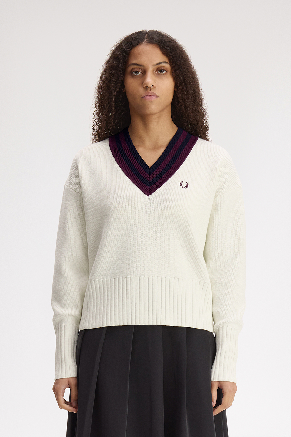 Bold Tipped V-Neck Jumper(10 560：ECRU): | FRED PERRY JAPAN