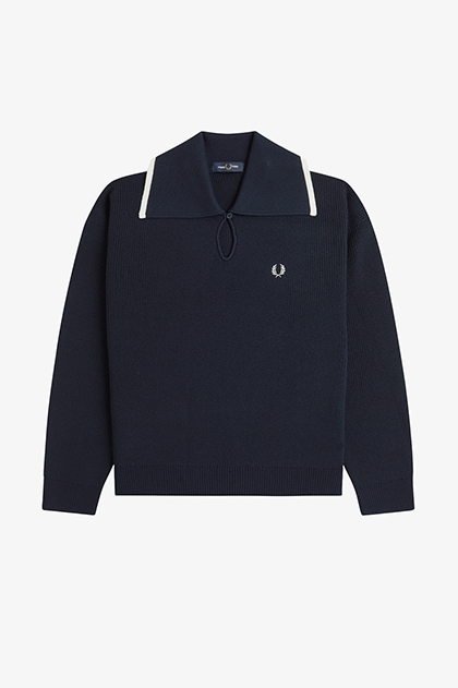 Wide Collar Knitted Shirt