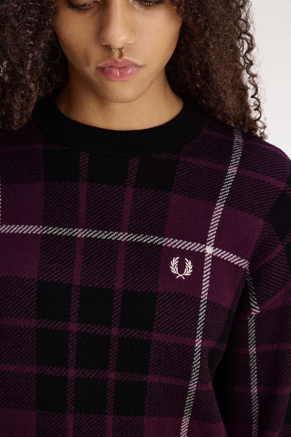 Boucle Tartan Jumper(10 37C：PLUM): | FRED PERRY JAPAN | フレッド