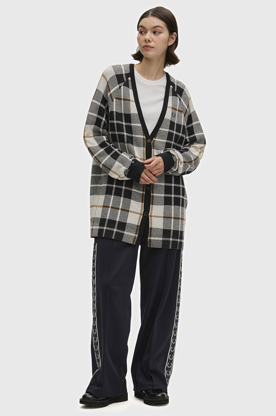 Boucle Tartan Cardigan(10 560：ECRU): | FRED PERRY JAPAN