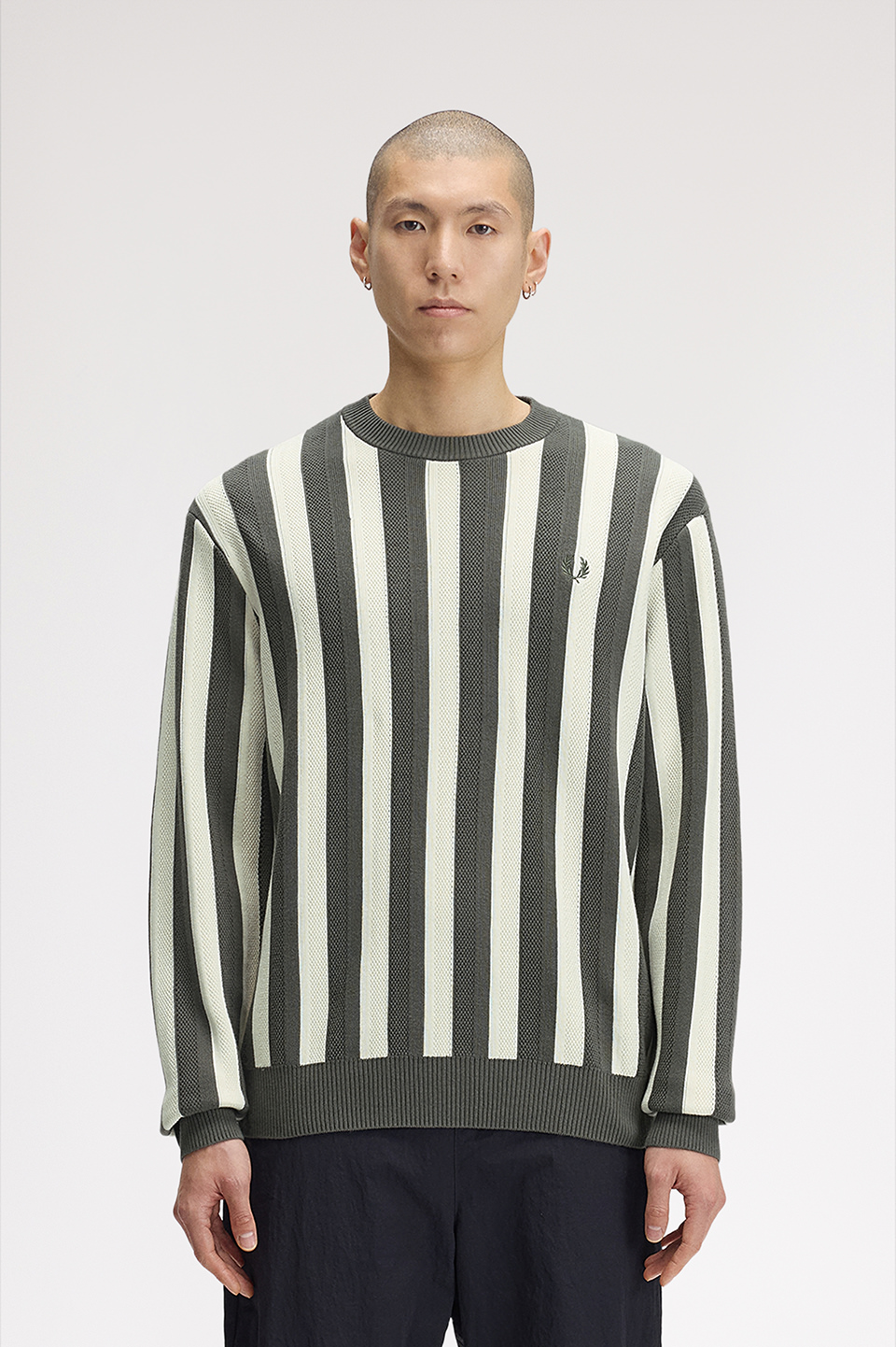 Textured Stripe Jumper(S 638：FIELD GREEN): | FRED PERRY JAPAN