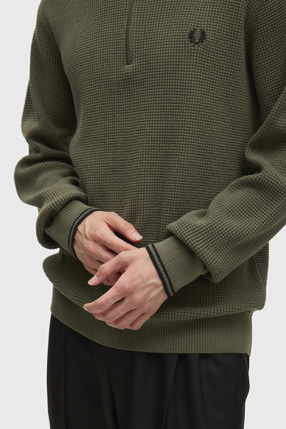 Waffle Stitch Half-Zip Jumper(S X21：LAUREL WREATH GREEN): | FRED