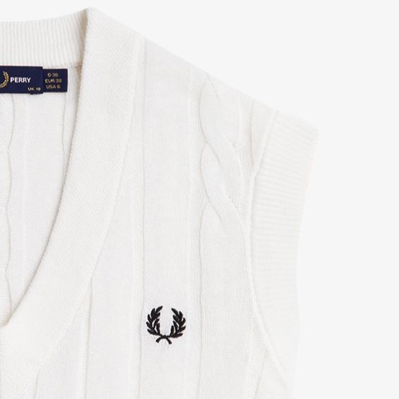 Cable Knit Vest(10 129：SNOW WHITE): | FRED PERRY JAPAN