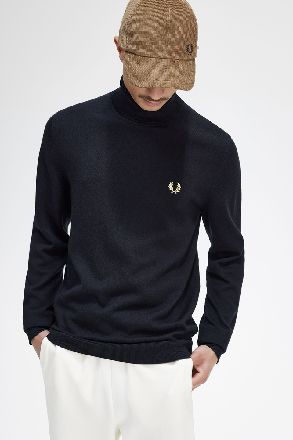 Roll Neck Jumper(S 198:BLACK): | FRED PERRY JAPAN | フレッド ... フレッドペリー ロールネックニット