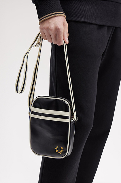 Classic Small Side Bag