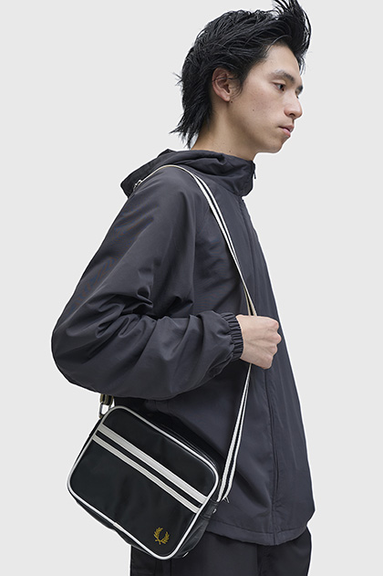 Classic Mini Shoulder Bag