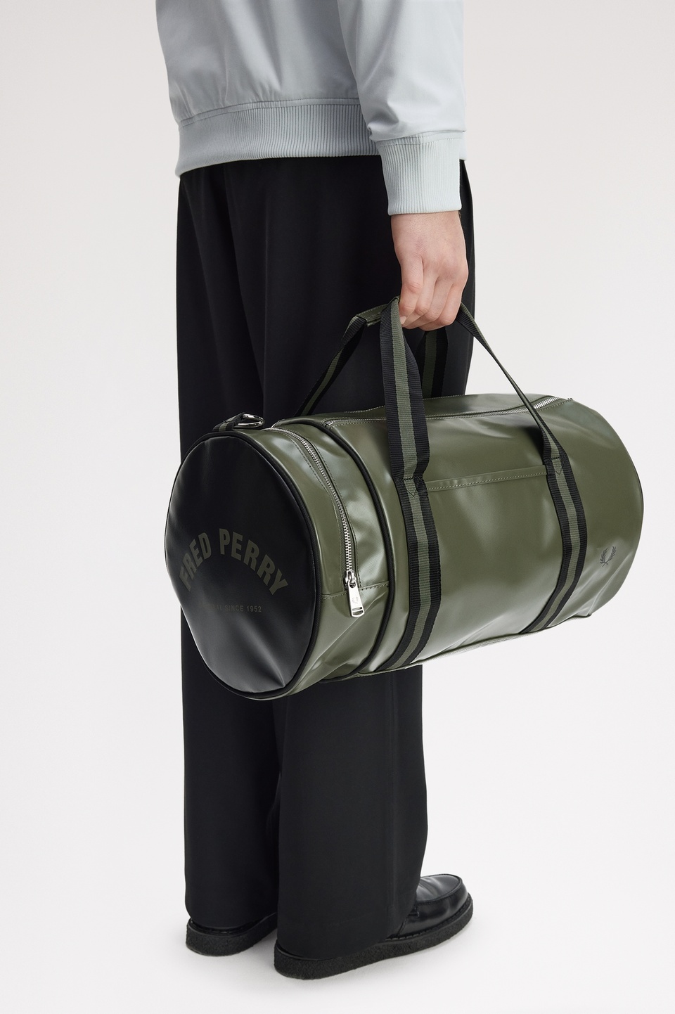 Classic Barrel Bag Z50:LAUREL WREATH GREEN / BLACK 1SZ