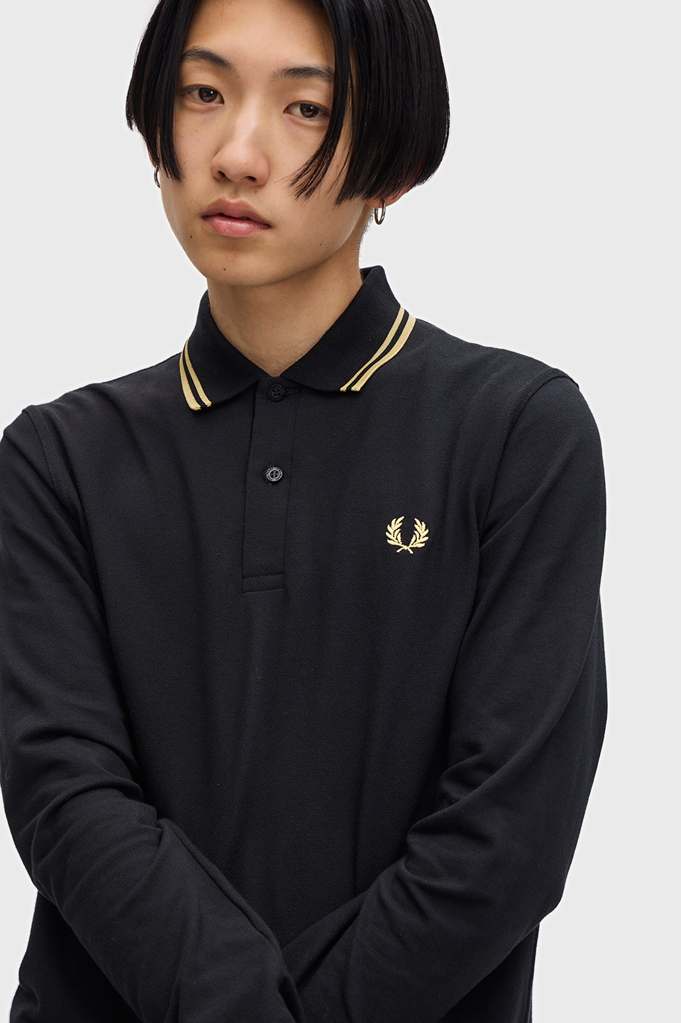 The Fred Perry Shirt - M1212(36 157：BLACK / CHAMPAGNE