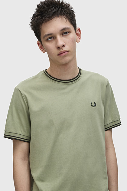 Twin Tipped T-Shirt