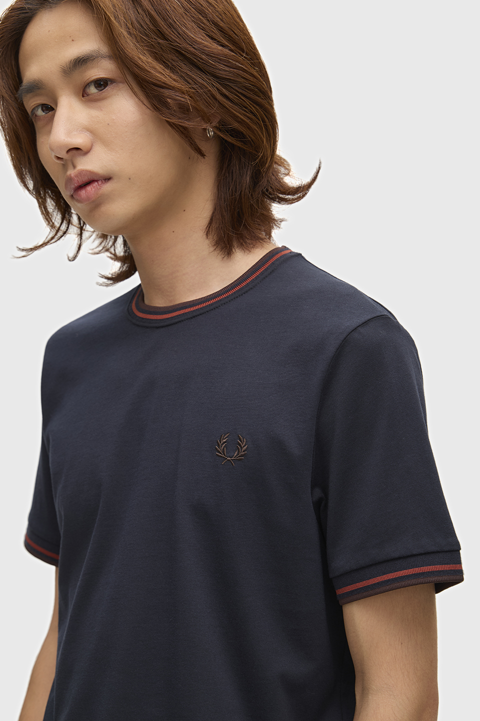 モデル:H175 B85 W70 H88 着用サイズ:M