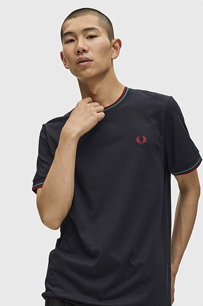 Twin Tipped T-Shirt