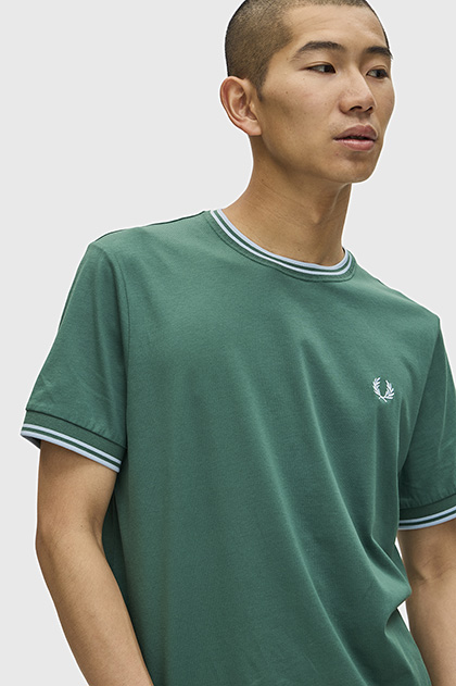 Twin Tipped T-Shirt