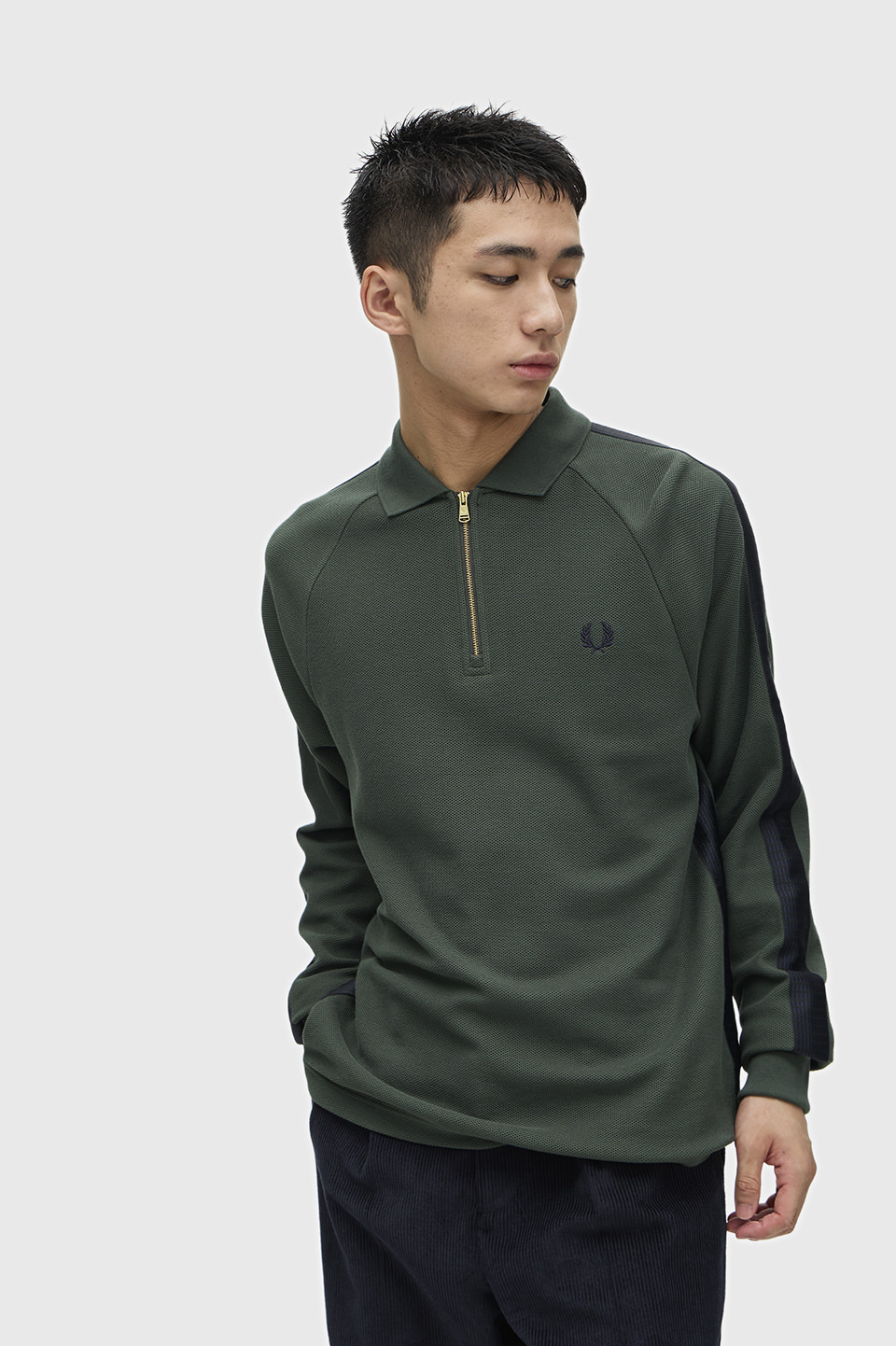 Dash Taped Zip Neck Polo Shirt(S X89：COURT GREEN): | FRED PERRY